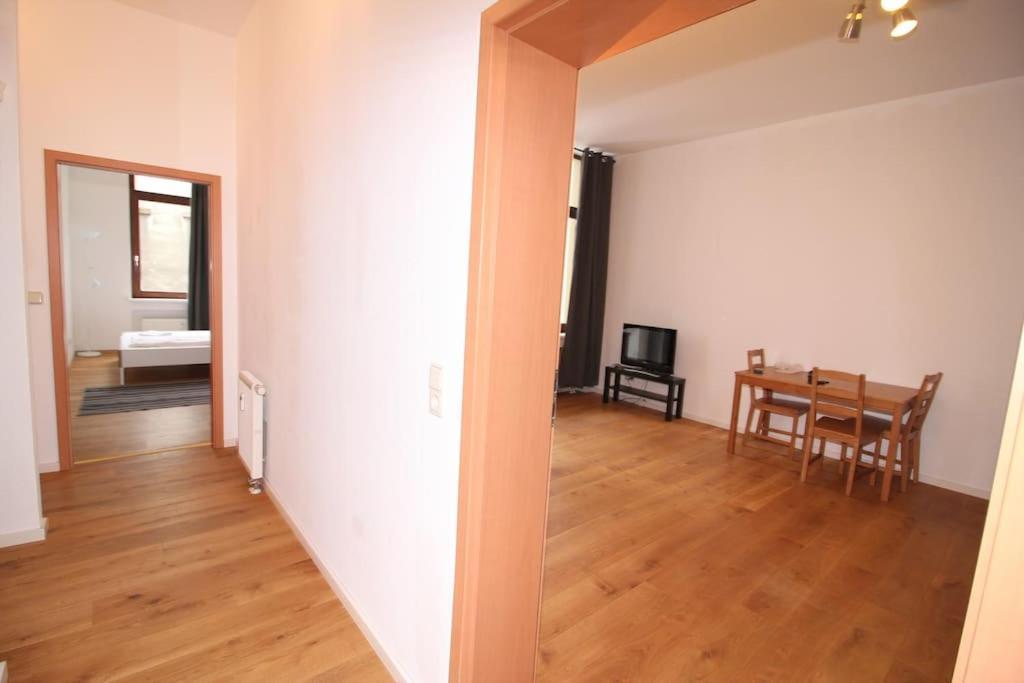 Mainhatten Apartment Φραγκφούρτη Δωμάτιο φωτογραφία